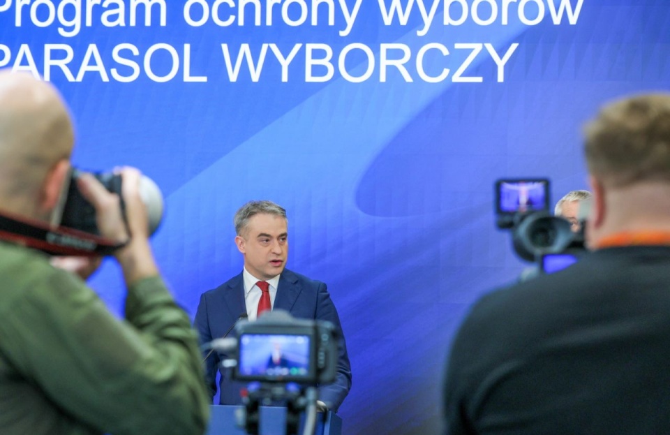 Zmiany wejdą w życie w najbliższy weekend - mówi wicepremier, minister cyfryzacji Krzysztof Gawkowski. Fot. PAP/Rafał Guz