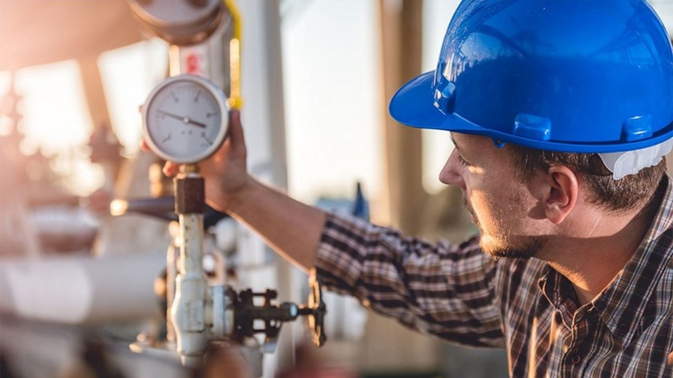 Stargardzie wody geotermalne znajdują się na głębokości 2670 metrów, a ich temperatura to prawie 90 stopni. źródło: https://pec.stargard.pl/