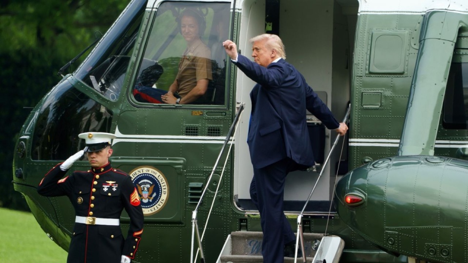 Prezydent Donald Trump. PAP/EPA/WILL OLIVER