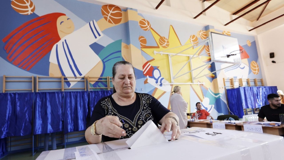 PAP/EPA/ROBERT GHEMENT