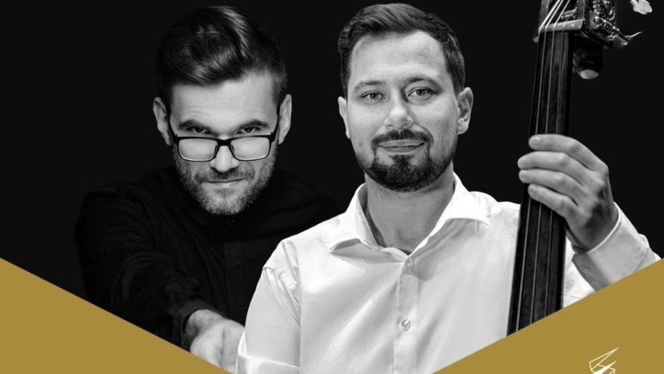 Przemysław Fiugajski – dyrygent (od lewej) i Karol Nasiłowski – kontrabasista. Fot. Materiały prasowe Filharmonii im. Mieczysława Karłowicza w Szczecinie