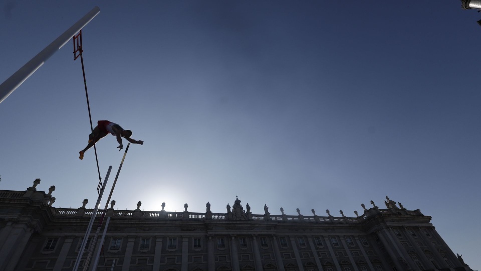 Piotr Lisek. Fot. EPA/Sergio Perez