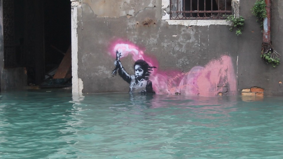 The Migrant Child [Dziecko-migrant], Banksy. Fot. Wikipedia / Marconatolli (Creative Commons Attribution-Share Alike 4.0 International)