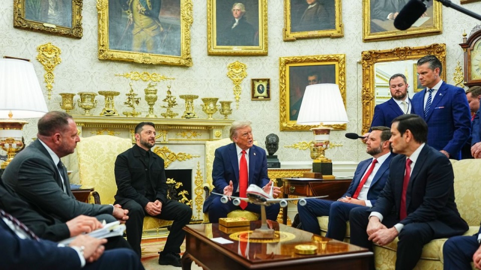 PAP/EPA/AARON SCHWARTZ / POOL