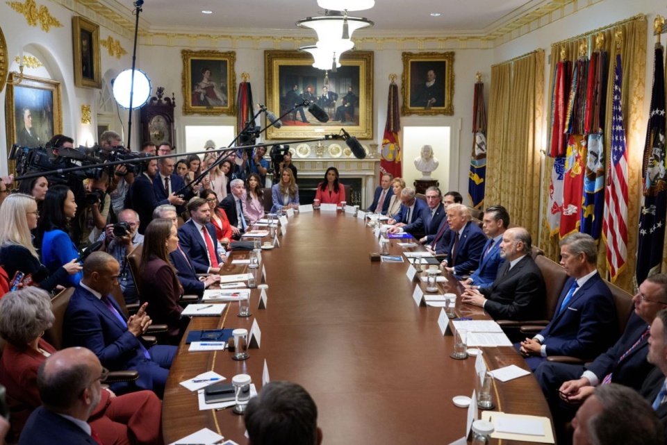 Fot. PAP/EPA/AARON SCHWARTZ / POOL