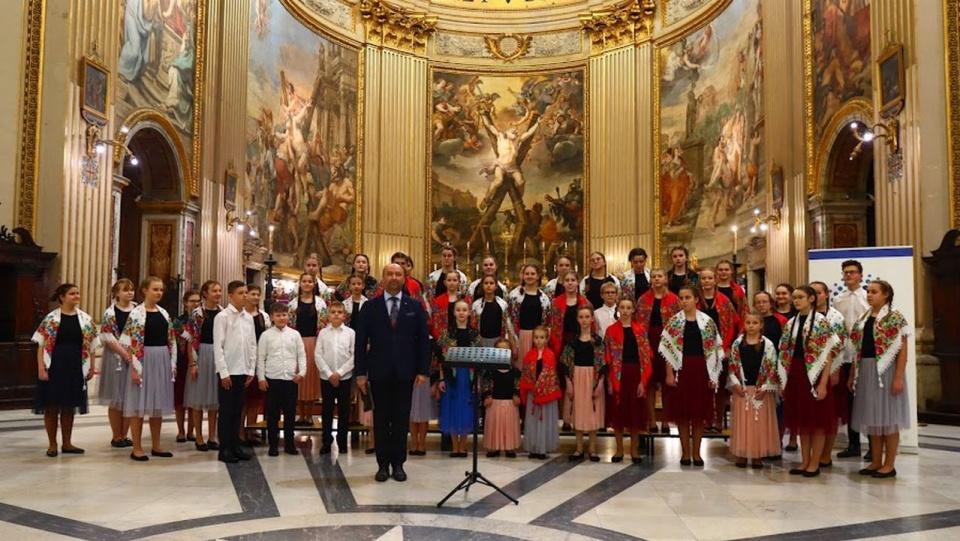 Chór Don Diri Don pod dyrekcją Dariusza Dyczewskiego. Fot. Paweł Moskowicz