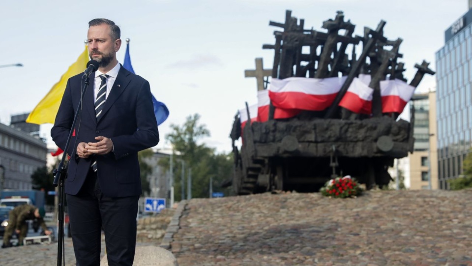 fot. PAP/Tomasz Gzell