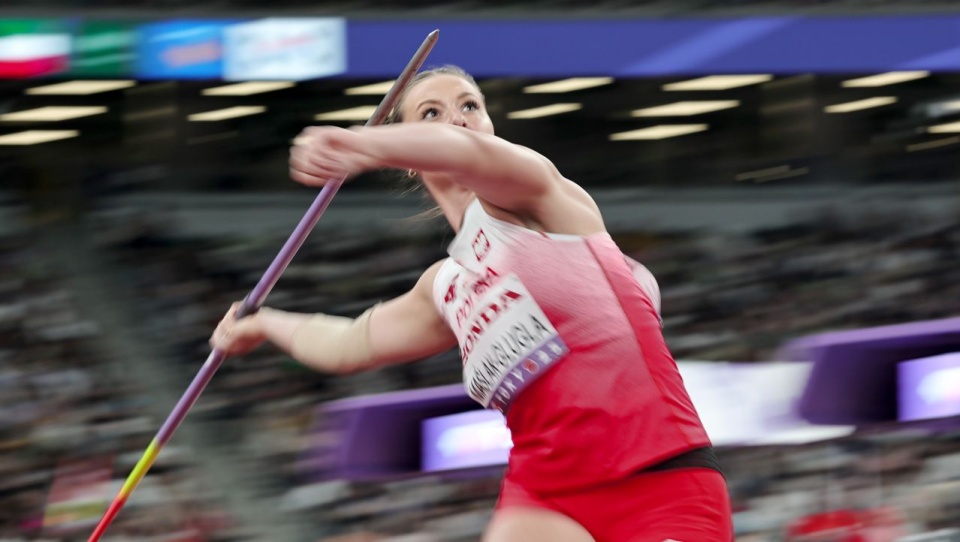 fot. PAP/EPA/ALEX PLAVEVSKI