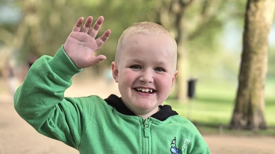 Szansą dla Mikołaja jest terapia genowa w Stanach Zjednoczonych lub w Dubaju. źródło: www.siepomaga.pl/mikolaj-mikiciuk