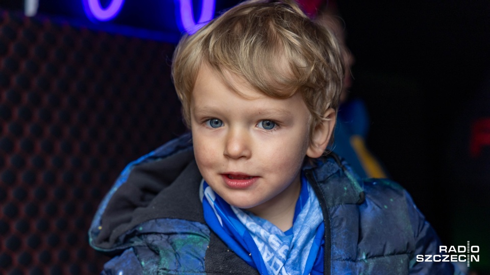 Chorego na dystrofię mięśniową Duchenne'a chłopca można wspierać podczas festynu, ale także przez internetową zbiórkę na terapię genową. Fot. Robert Stachnik [Radio Szczecin]