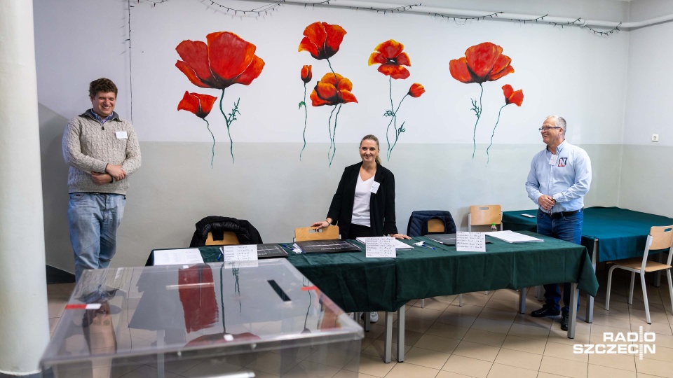 Według statystyk opublikowanych przez szczeciński Urząd Miasta średnia frekwencja w niedzielnych wyborach do rad osiedli wyniosła 6,34 proc. Fot. Robert Stachnik [Radio Szczecin]