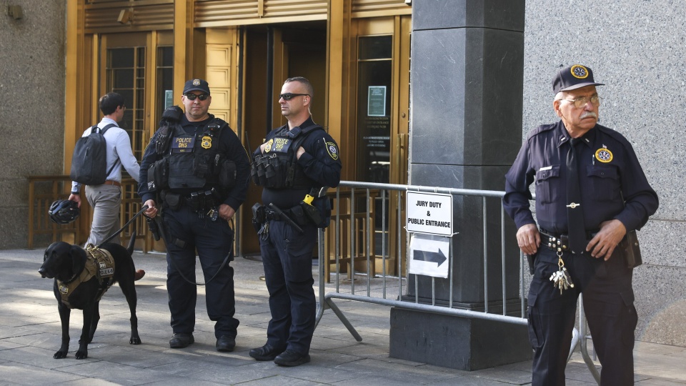 Fot. PAP/EPA/SARAH YENESEL