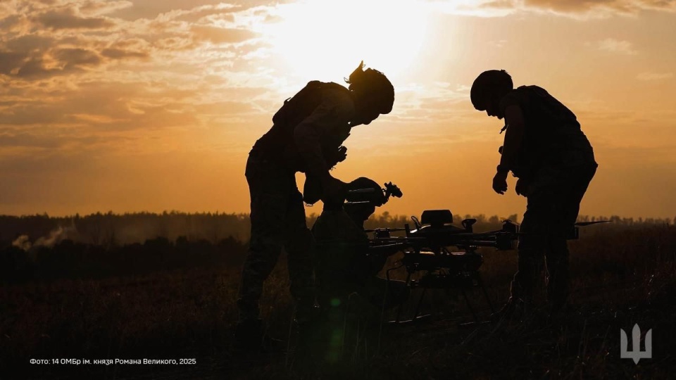 Ponad 250 dronów zaatakowało w nocy cele na terytorium Rosji. źródło: https://x.com/DefenceU
