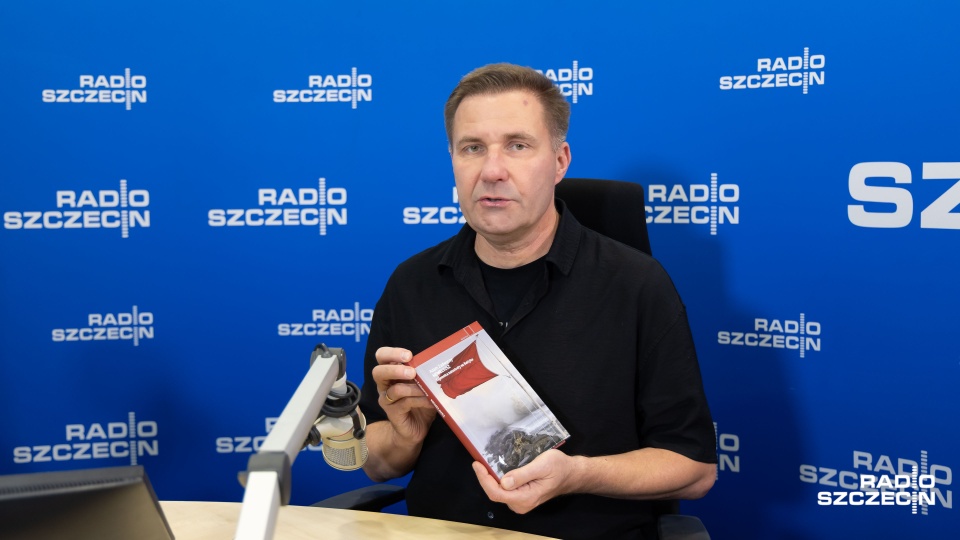 Adam Zadworny, dziennikarz Gazety Wyborczej i autor książki „Heweliusz. Tajemnica katastrofy na Bałtyku”. Fot. Robert Stachnik [Radio Szczecin]