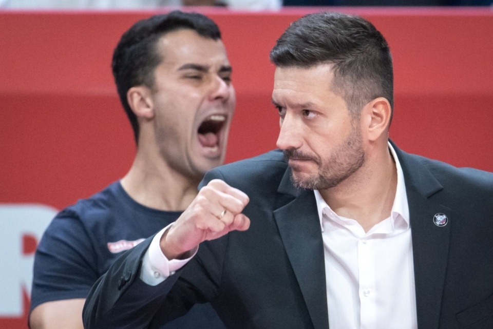 Dumny z postawy swoich graczy był trener Kinga Maciej Majcherek. Fot. PAP/Tytus Żmijewski