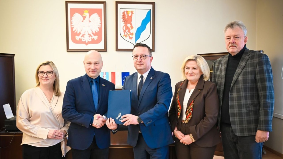 Środowiskowy Dom Samopomocy dla autystów - umowa podpisana. Fot. Sebastian Ler