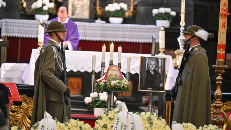 Uroczystości pogrzebowe byłej prezeski Stowarzyszenia im. Ludwiga van Beethovena Elżbiety Pendereckiej w kościele Świętych Apostołów Piotra i Pawła w Krakowie. Elżbieta Penderecka zmarła 31 października w Warszawie w wieku 78 lat. PAP/Art Service