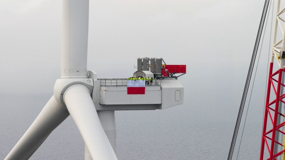 Baltic Power to wspólny projekt Grupy ORLEN i Northland Power. Farma znajduje się 23 km od brzegu na wysokości Choczewa i Łeby i zajmuje powierzchnię 130 km². źródło: www.orlen.pl