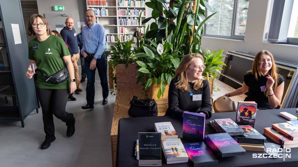 Pisarze na wyciągnięcie ręki. Festiwal "Wielogłos" w Stargardzie [WIDEO, ZDJĘCIA]