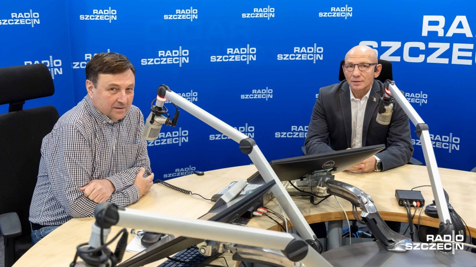 Na zdj. od prawej: Marek Tytonik i dziennkarz Radia Szczecin Artur Dyczewski. Fot. Robert Stachnik [Radio Szczecin]