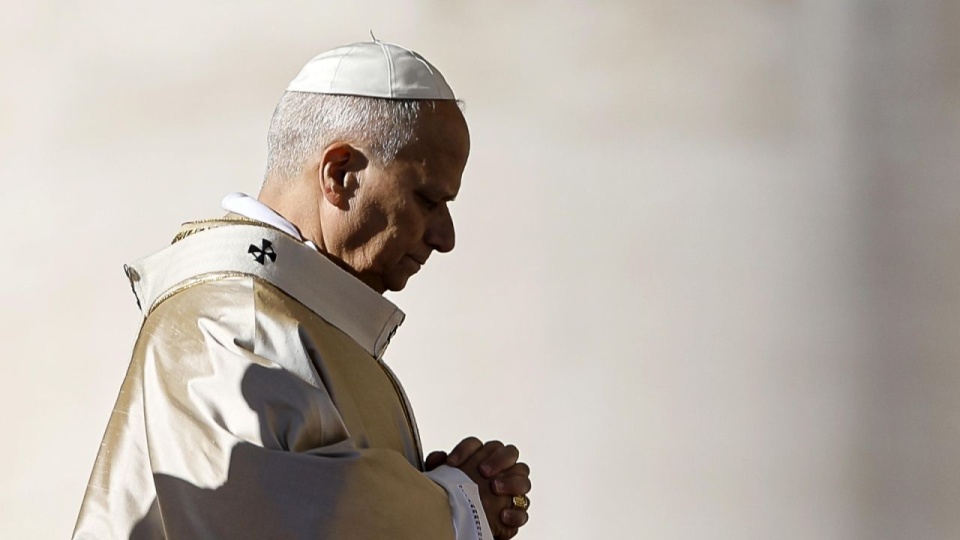 Papież Leon XIV zaapelował w niedzielę o uwolnienie ponad 300 uczniów szkoły katolickiej w zachodniej części Nigerii uprowadzonych w piątek przez uzbrojonych napastników. PAP/EPA/ANGELO CARCONI