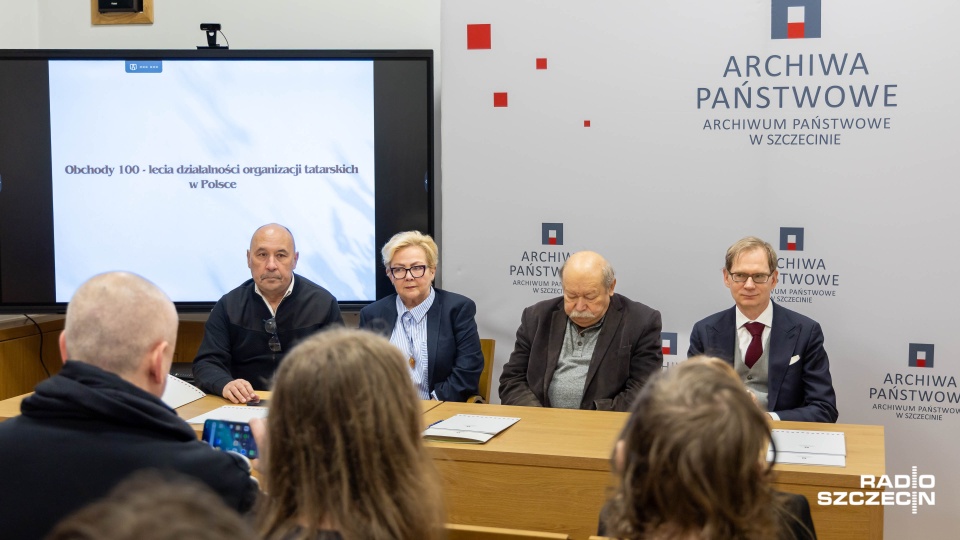 Cenne rodzinne zbiory trafiły do Archiwum Państwowego w Szczecinie [ZDJĘCIA]