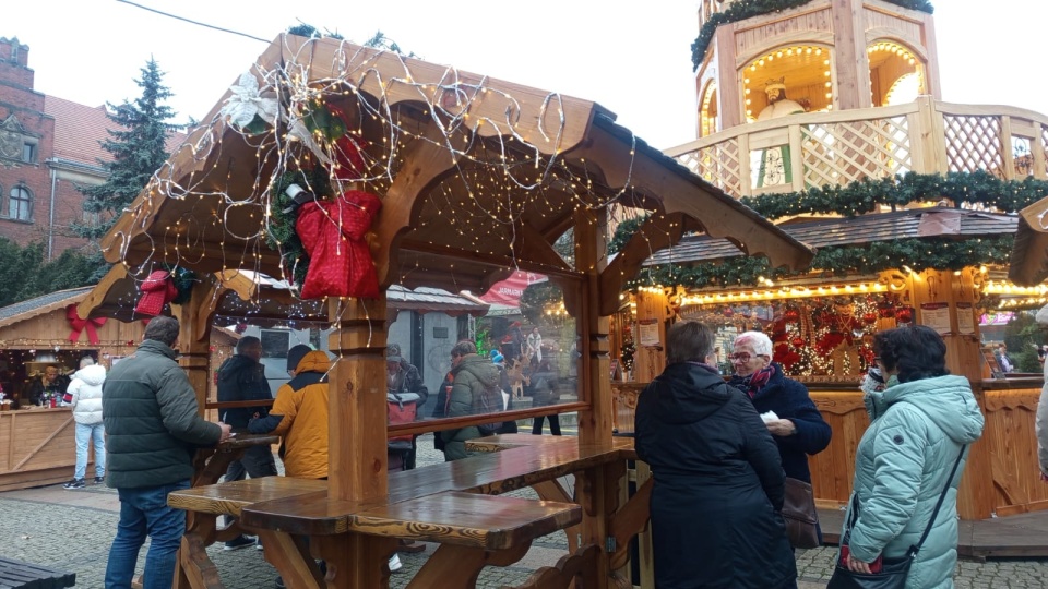 Konkursy, warsztaty, karuzela - trwa Jarmark Bożonarodzeniowy