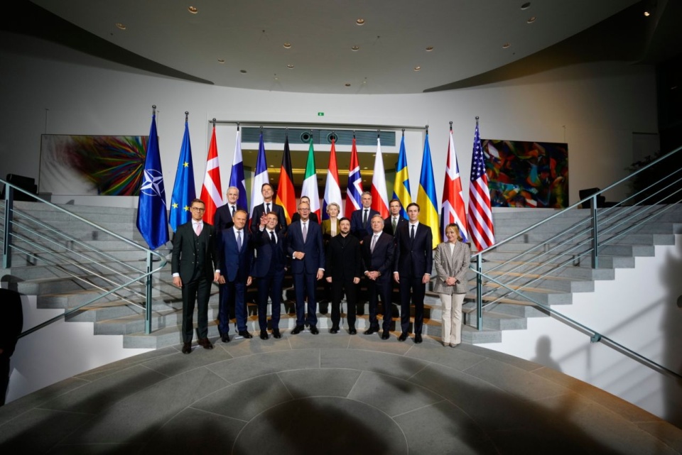 W Berlinie rozmowy o pokoju. Kanclerz z nadziejami