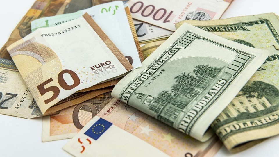 USA grozi odpowiedzią na unijne regulacje