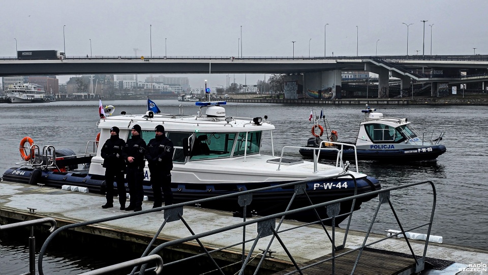 Potężna jednostka za 2 mln zł trafiła do Komisariatu Wodnego [ZDJĘCIA]