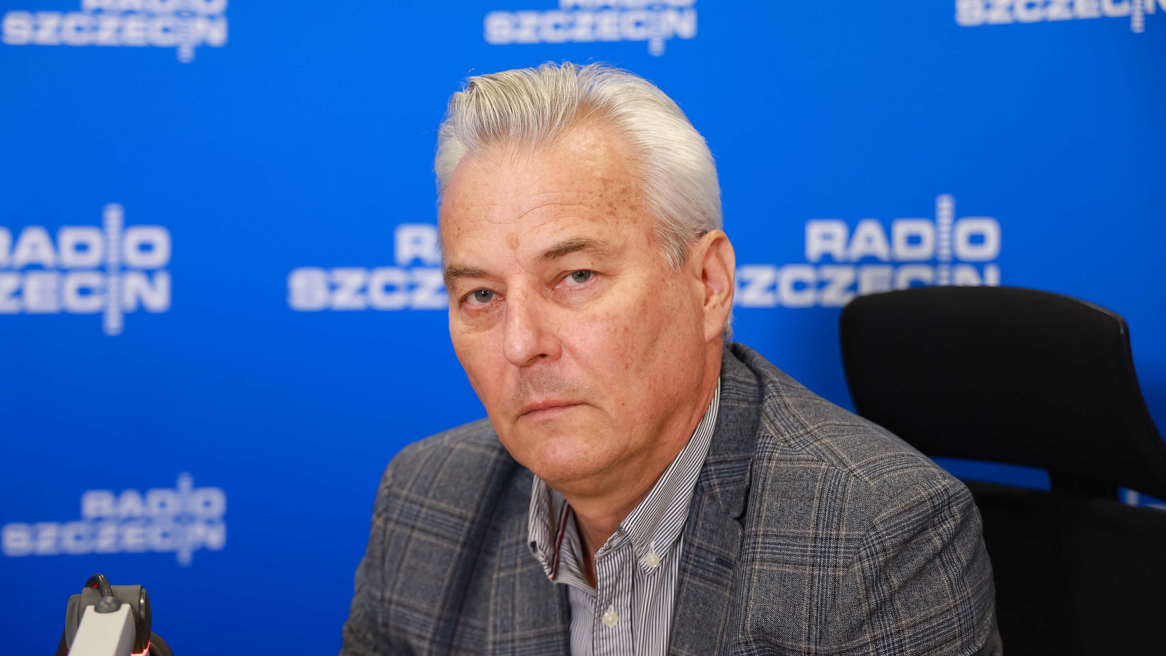 Polska bandera na polskich statkach to kwestia najbliższych miesięcy - ocenił w Rozmowie pod Krawatem prezes Polskiej Żeglugi Bałtyckiej Piotr Redmerski.