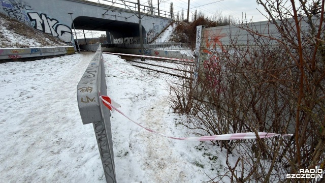 Fot. Robert Stachnik [Radio Szczecin] Nastolatek wpadł pod tramwaj w pobliżu pętli Turkusowa [ZDJĘCIA]