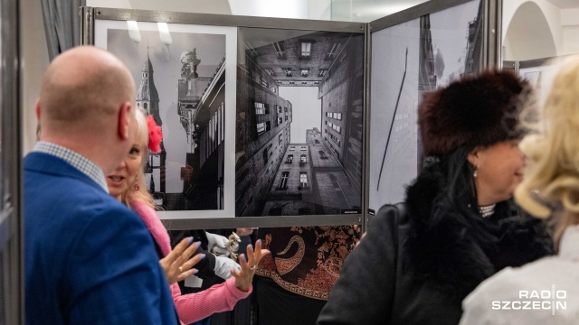 Fot. Robert Stachnik [Radio Szczecin] Miniony rok oczami 32 fotografów, Roczna wystawa STF [WIDEO, ZDJĘCIA]