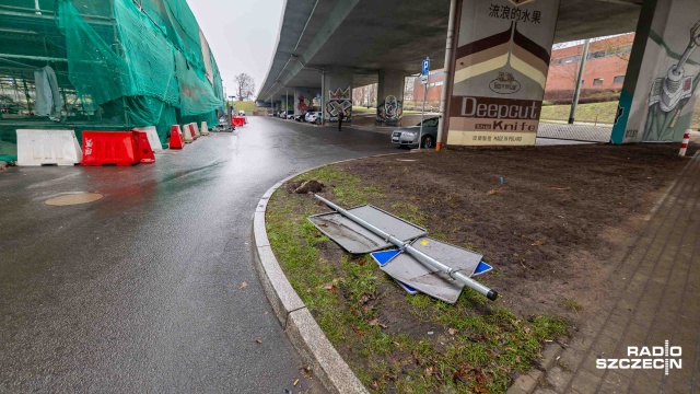 Fot. Robert Stachnik [Radio Szczecin] Utrudnienia w rejonie Trasy Zamkowej [ZDJĘCIA]