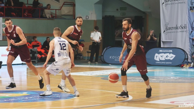 Fot. Przemysław Polanin [Radio Szczecin] Kotwica Kołobrzeg wygrała koszykarskie derby [ZDJĘCIA]