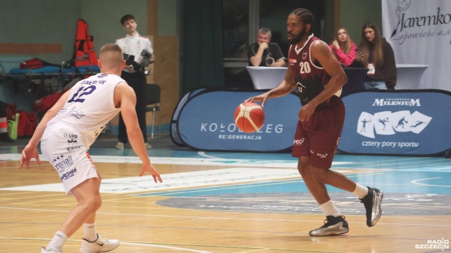Fot. Przemysław Polanin [Radio Szczecin] Kotwica Kołobrzeg wygrała koszykarskie derby [ZDJĘCIA]