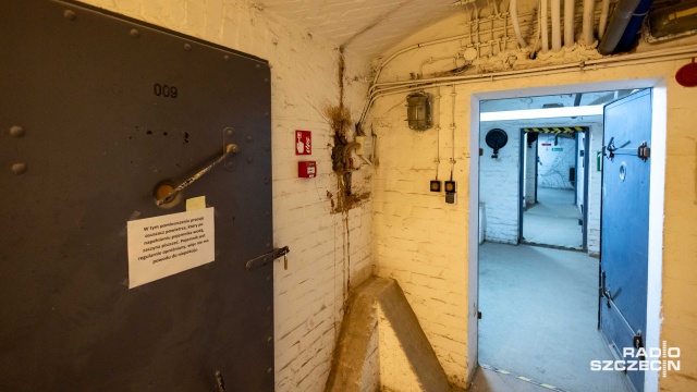 Fot. Robert Stachnik [Radio Szczecin] Pod Zachodniopomorskim Urzędem Wojewódzkim powstanie schron [WIDEO, ZDJĘCIA]