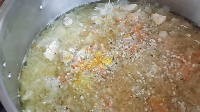 Fot. Organizator Stowarzyszenie rozdało zupę potrzebującym w Resku [ZDJĘCIA]