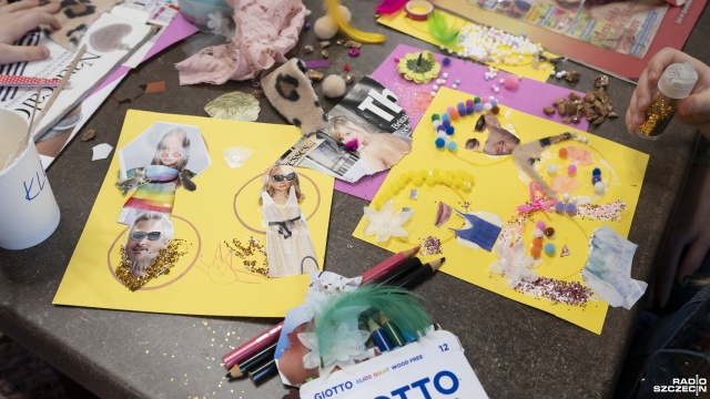 Fot. Kamila Kozioł [Radio Szczecin] Brokat, klej i pompony, czyli rodzinne warsztaty w Słowianinie [WIDEO, ZDJĘCIA]