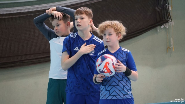 Fot. Przemysław Polanin [Radio Szczecin] Piłkarze Kotwicy przeprowadzili trening dla najmłodszych [ZDJĘCIA]