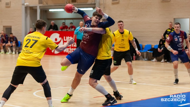 Fot. Robert Stachnik [Radio Szczecin] Piłkarze ręczni Sandry SPA Pogoni wygrali w Szczecinie w LC [ZDJĘCIA]