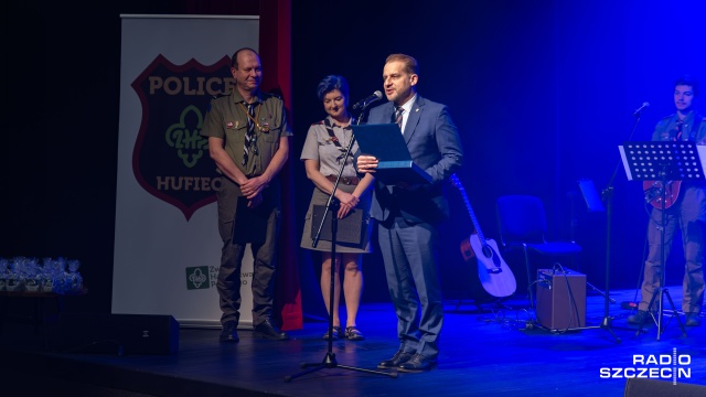 Fot. Robert Stachnik [Radio Szczecin] "Najważniejsze święto harcerskie". Obchody w Policach [ZDJĘCIA]