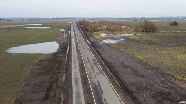 Fot. Robert Stachnik [Radio Szczecin] Nowe drogi na mapie gminy Kołbaskowo [ZDJĘCIA]