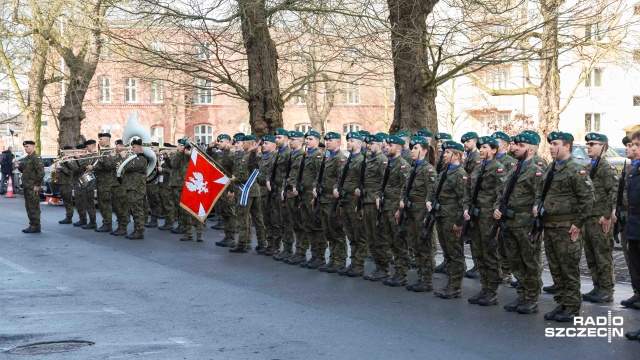 Fot. Robert Stachnik [Radio Szczecin] "Byli najbardziej zajadle niszczeni". Uroczystości upamiętniające Żołnierzy Wyklętych [ZDJĘCIA]