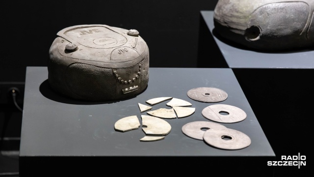 Fot. Robert Stachnik [Radio Szczecin] Technologia sprzed lat uwieczniona w glinie [ZDJĘCIA]