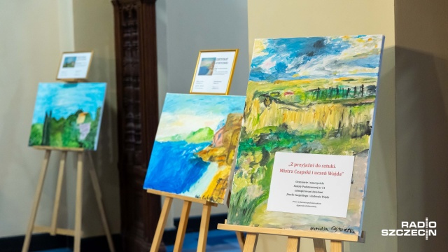 Fot. Robert Stachnik [Radio Szczecin] Pierwsza prawdziwa wystawa zdolnych uczniów szczecińskiej podstawówki [ZDJĘCIA]