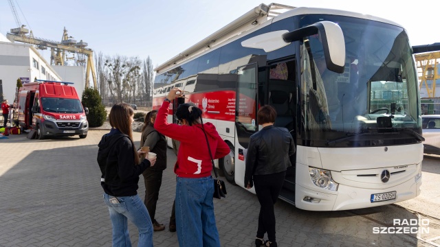 Fot. Robert Stachnik [Radio Szczecin] Piknik łączący zdrowie i patriotyzm [WIDEO, ZDJĘCIA]