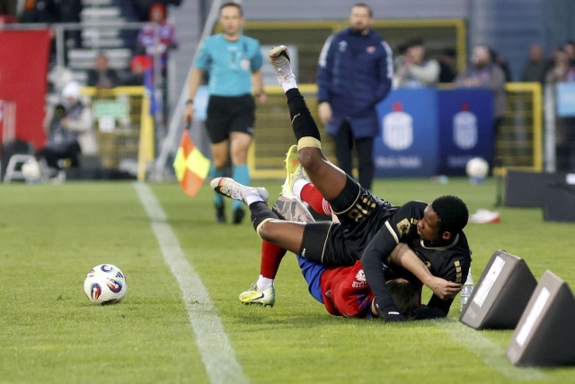 Fot. PAP/Waldemar Deska Pogoń przegrała z Rakowem [ZDJĘCIA]