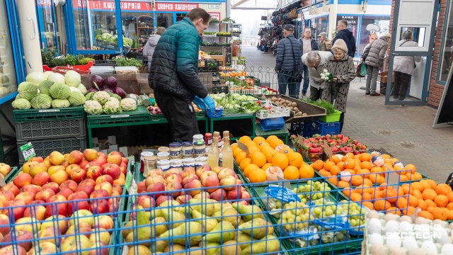 Fot. Robert Stachnik [Radio Szczecin] Przeciętny Polak wyda na święta 300 zł. Czy rozpoczął się już szał zakupów? [WIDEO, ZDJĘCIA]