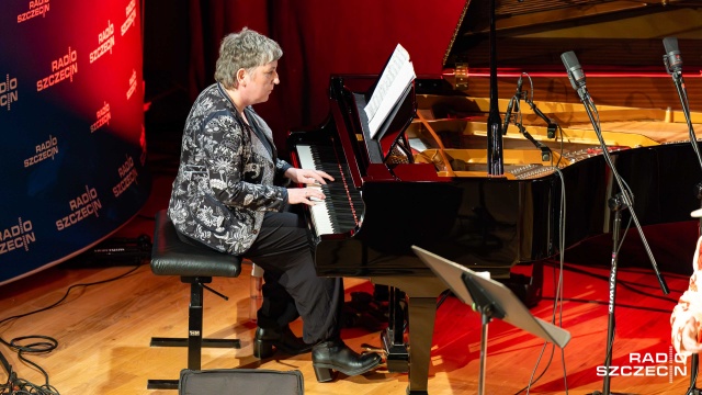 Joanna Gajda – pianistka. Fot. Robert Stachnik [Radio Szczecin] Jola Szczepaniak wystąpiła w Studiu Koncertowym Radia Szczecin [ZDJĘCIA]